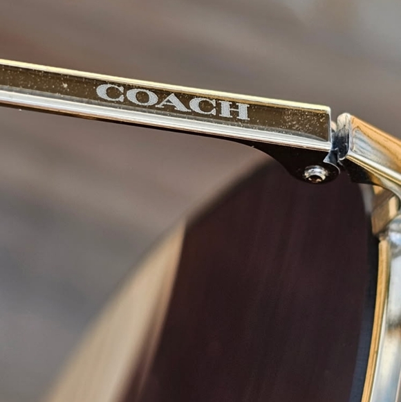 COACH WIRE FRAME SUNGLASSES FULL INCLUSION - Picture 3 of 5